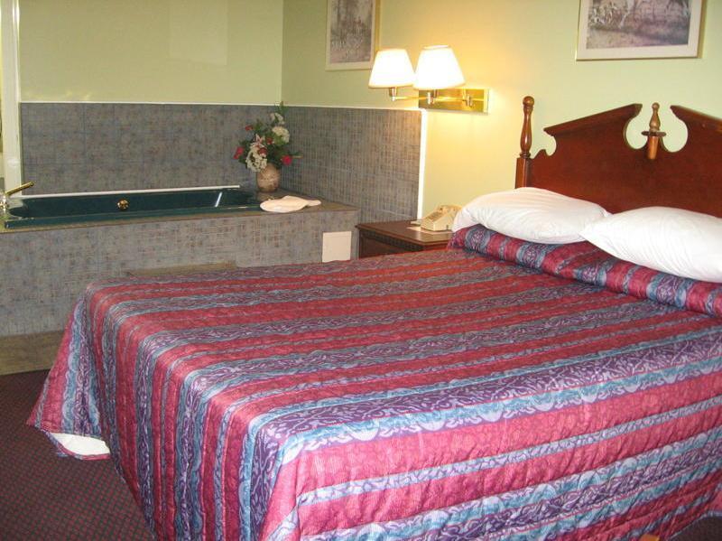 Old Bardstown Inn Buitenkant foto