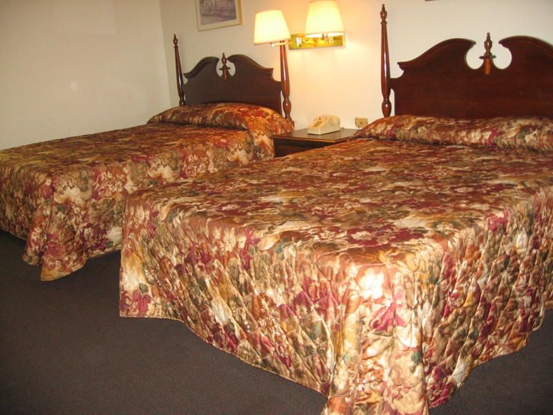Old Bardstown Inn Kamer foto